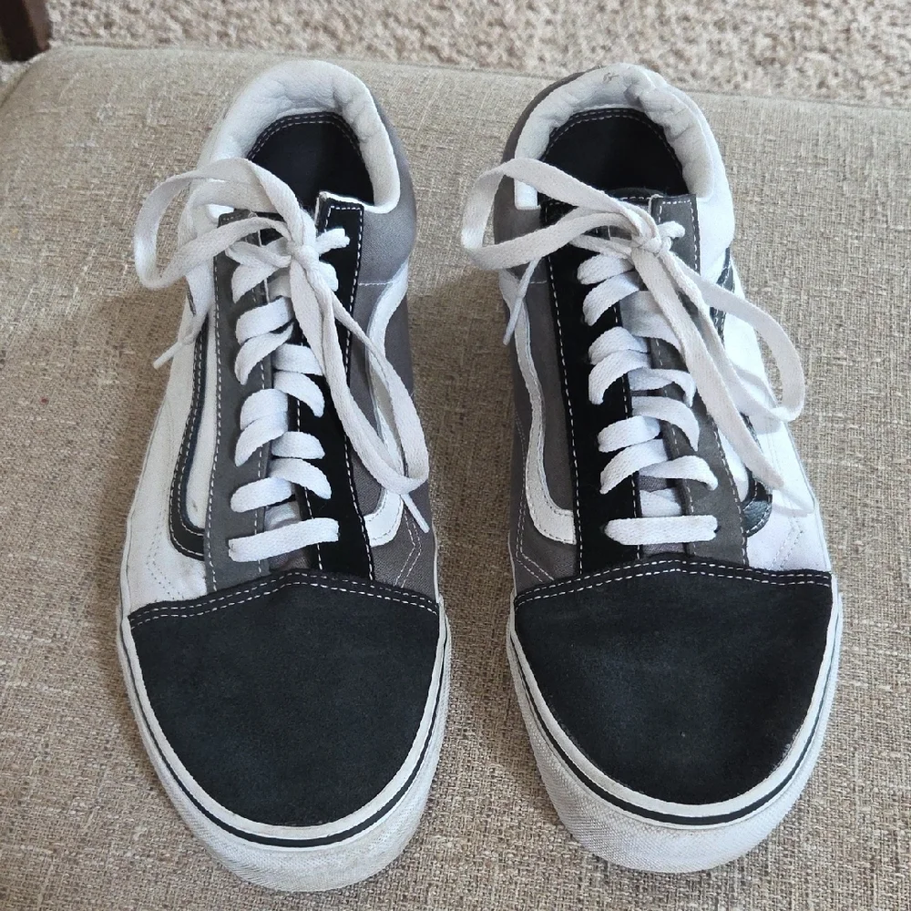 Vans White, Grey & Black UA Old Skool Shoes Mens 13 - Picture 2 of 10